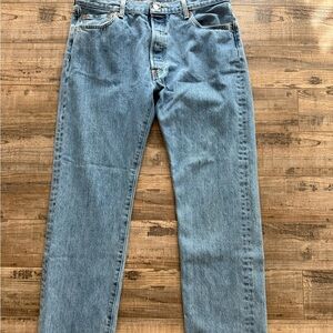 Levi's Men's 501 Light Blue Straight Jeans